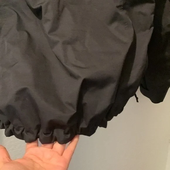 The North Face black hooded jacket dryvent - Picture 10 of 12